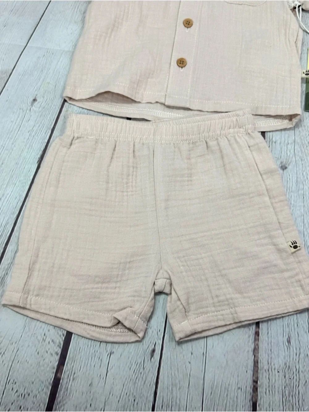NWT BearPaw Beige 3pc short Set infant 3-6M neutral summer beach travel